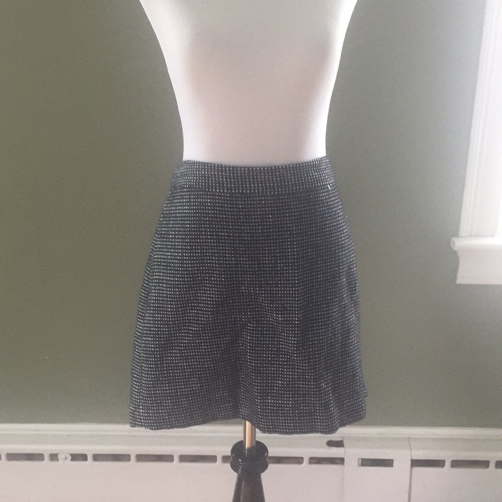 Gap mini skirt!